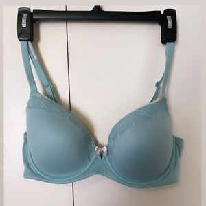 Victoria’s Secret Body by Victoria Demi Bra